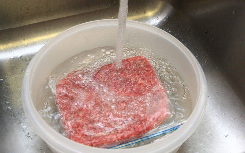 Tại sao không nên cấp đông lại thực phẩm đã rã đông? Tại sao không nên cấp đông lại thực phẩm đã rã đông?