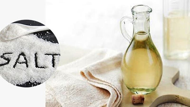 Giấm trắng + muối Giấm trắng + muối