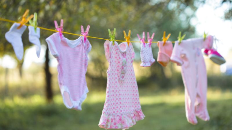 Phơi quần áo ở nơi thông gió và có nắng Phơi quần áo ở nơi thông gió và có nắng