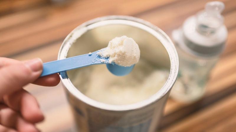 Cách pha sữa bột nguyên kem thành sữa tươi