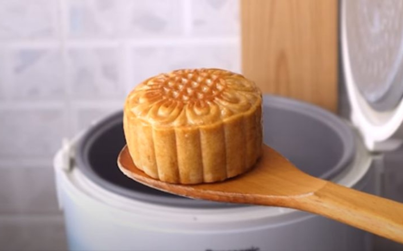 Cách làm bánh Trung thu bằng nồi cơm điện Cách làm bánh Trung thu bằng nồi cơm điện