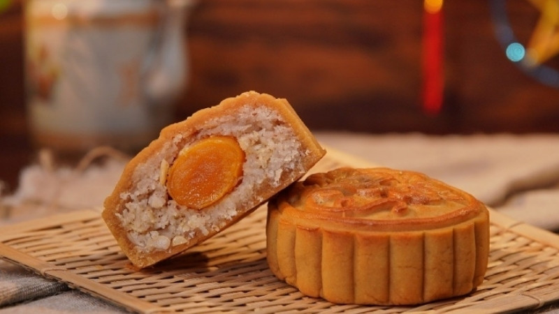 Nhân khô do thiếu nước sốt kết dính hoặc trộn nguội