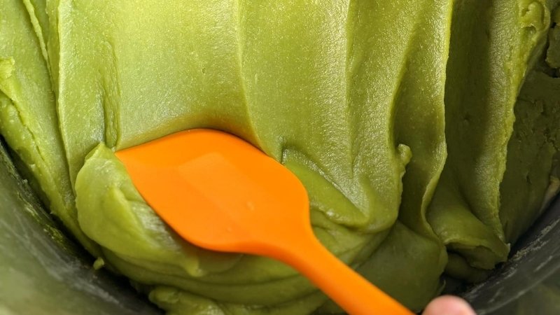 Sên nhân lửa lớn dễ cháy khét, mất kết cấu dẻo mịn