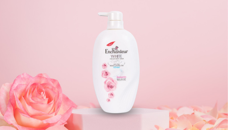 Sữa tắm trắng, dưỡng ẩm có hạt Enchanteur Romantic kem sữa tươi Sữa tắm trắng, dưỡng ẩm có hạt Enchanteur Romantic kem sữa tươi