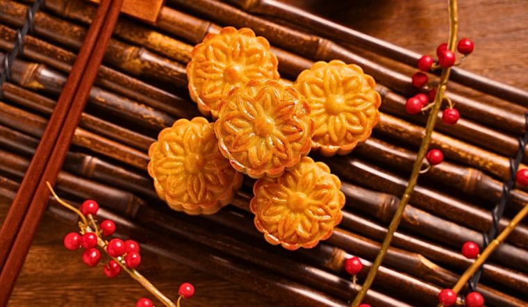 Cách làm bánh Trung thu truyền thống tại nhà đơn giản