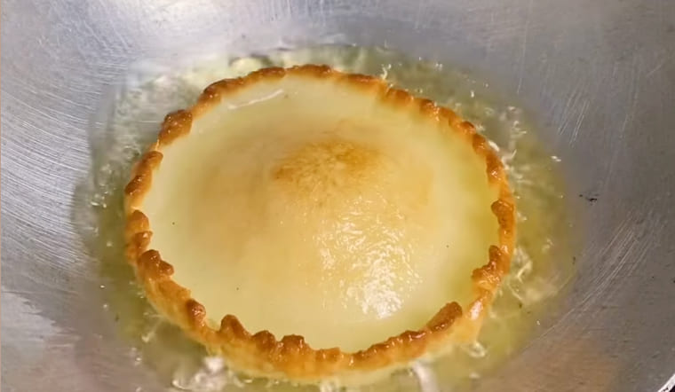 Cách làm bánh tai yến rìa giòn, bên trong mềm dẻo chuẩn miền Tây