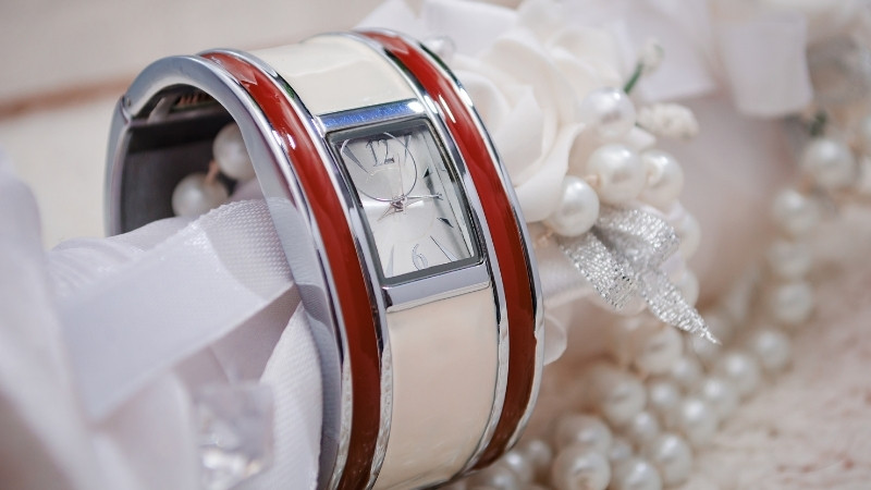 Đồng hồ đeo tay Đồng hồ đeo tay