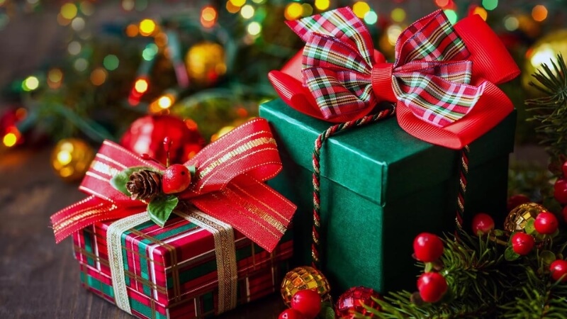 Gợi ý quà Noel theo giới tính