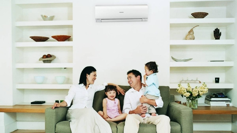 Bạn không nên đột ngột đi từ phòng điều hòa ra ngoài trời