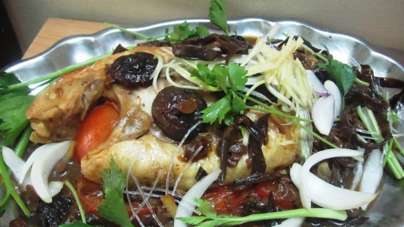 cá diêu hồng hấp nấm hương