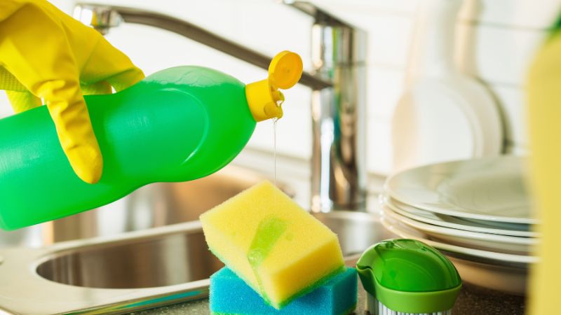 Chọn nơi cung cấp nguyên liệu pha nước rửa chén uy tín