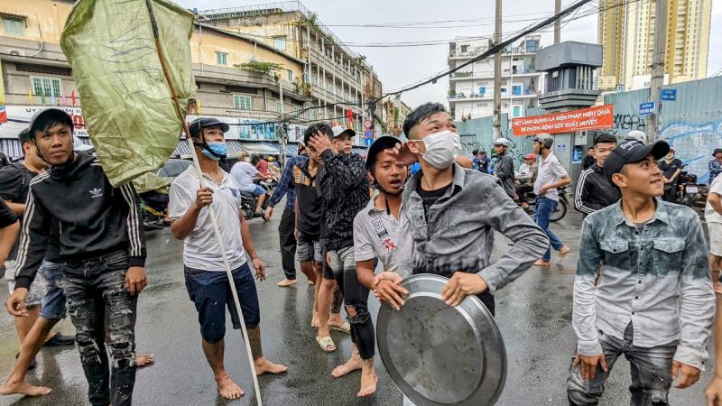 Biến tướng đáng lên án của tục giật cô hồn Biến tướng đáng lên án của tục giật cô hồn