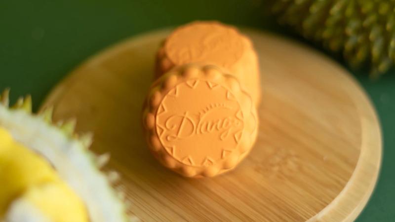 Bánh trung thu nhân sầu riêng trân châu đường đen Bánh trung thu nhân sầu riêng trân châu đường đen