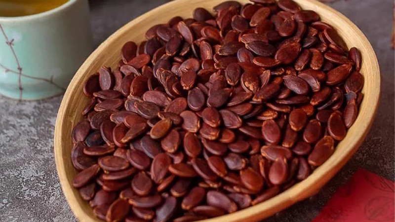 Hạt dưa làm từ đâu?