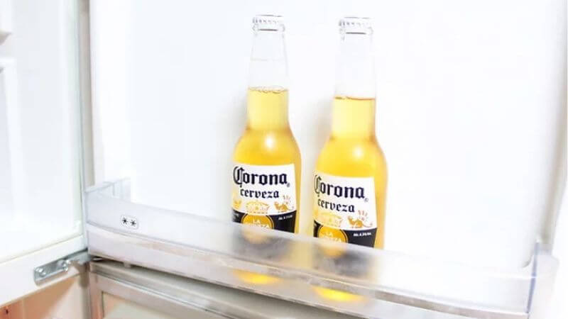 Bia cần được ướp lạnh từ 2 - 4°C sẽ uống “đã” hơn rất nhiều Bia cần được ướp lạnh từ 2 - 4°C sẽ uống “đã” hơn rất nhiều