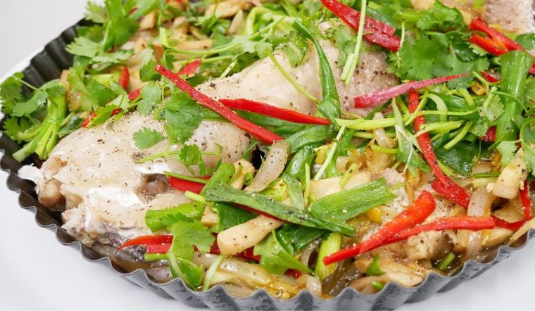 Trời se lạnh làm cá diêu hồng hấp hành gừng ấm lòng cả nhà