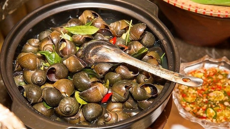 Luộc ốc không cần nước