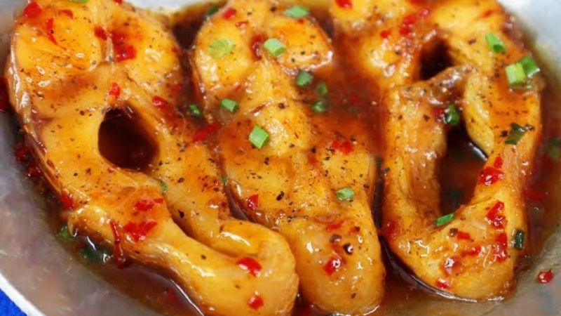 món cá diêu hồng kho tiêu
