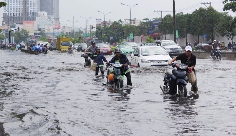 Dắt xe đến nơi cao hơn Dắt xe đến nơi cao hơn