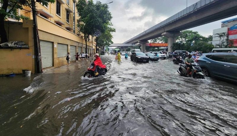 Hạn chế di chuyển gần phương tiện lớn Hạn chế di chuyển gần phương tiện lớn