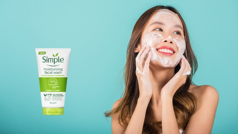 Ưu điểm của sữa rửa mặt Simple
