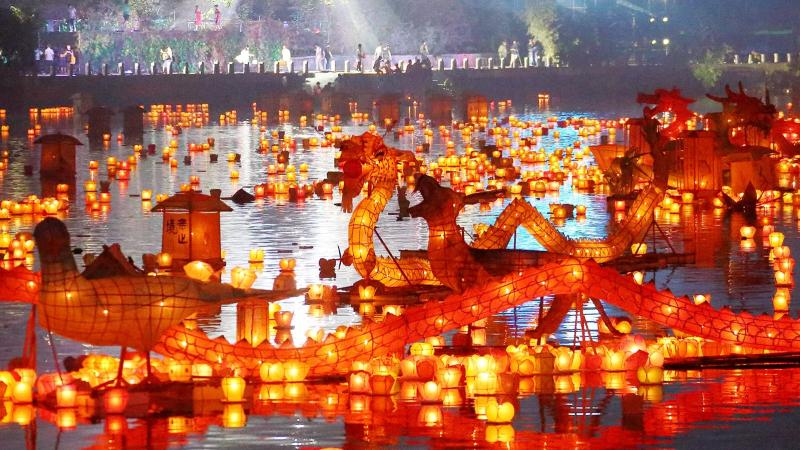 Phong tục cúng cô hồn tại Singapore và Malaysia Phong tục cúng cô hồn tại Singapore và Malaysia