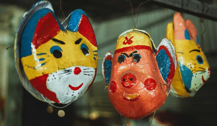 Tìm hiểu ý nghĩa mặt nạ giấy bồi truyền thống Tết Trung thu