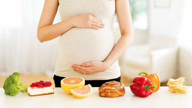 Lưu ý cho mẹ bầu khi ăn bánh trung thu Lưu ý cho mẹ bầu khi ăn bánh trung thu