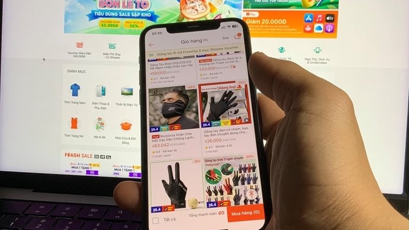 Mua hàng online rất tiện lợi và dễ so sánh giá