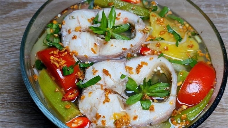 Canh chua cá lóc miền Trung Canh chua cá lóc miền Trung