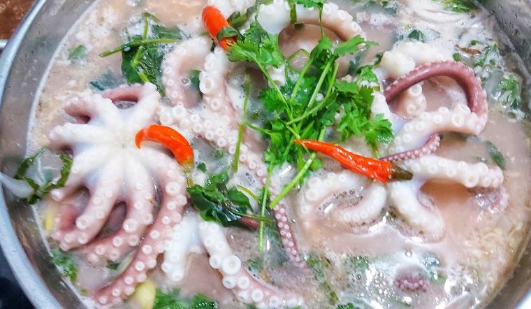 Cách làm bạch tuộc nhúng mẻ dai giòn thơm ngon đậm đà