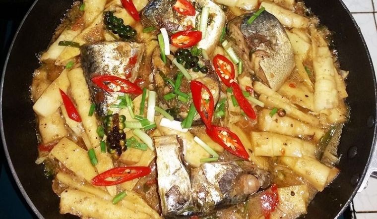 Cách làm món cá bạc má kho măng không tanh, đậm đà cho ngày cuối tuần