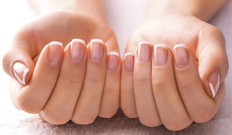 Nguyên nhân móng tay sần sùi và cách khắc phục
