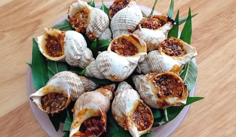 Cách làm ốc bulot nướng sa tế cay bằng nồi chiên không dầu