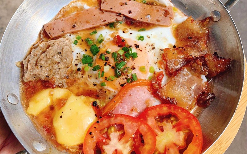 Bánh mì chảo Đà Nẵng Cô Lý