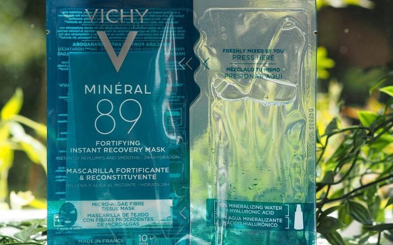 Mặt Nạ Vichy Khoáng Núi Lửa Giúp Phục Hồi & Cấp Ẩm Da