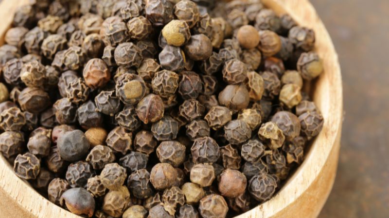 Giá tiêu thế giới
