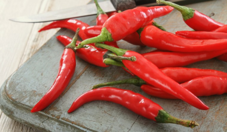 Giá ớt hôm nay 24/08/2024: Thêm 1 ngày không đổi