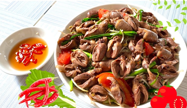 Cách làm tim gà xào giá hẹ mềm ngon không hôi