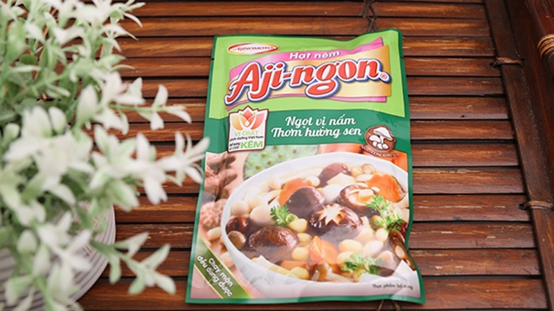 Có nên cho bé dùng hạt nêm rau củ không?