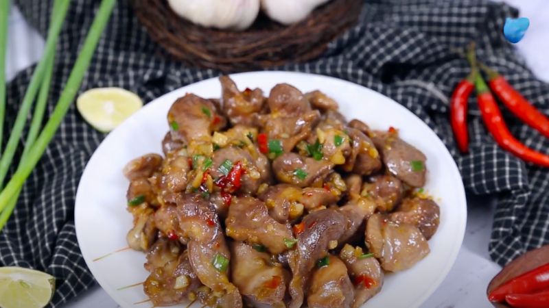 mề gà xào bơ tỏi