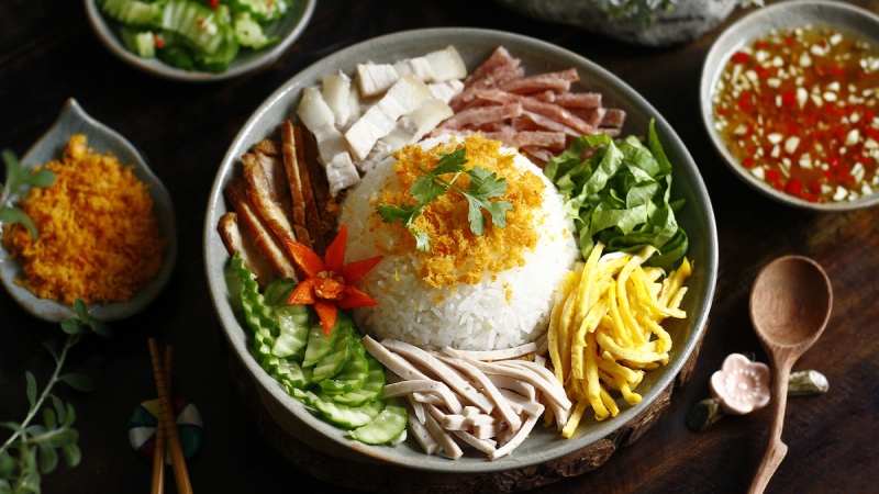 Menu quán chỉ có duy nhất một món cơm chính