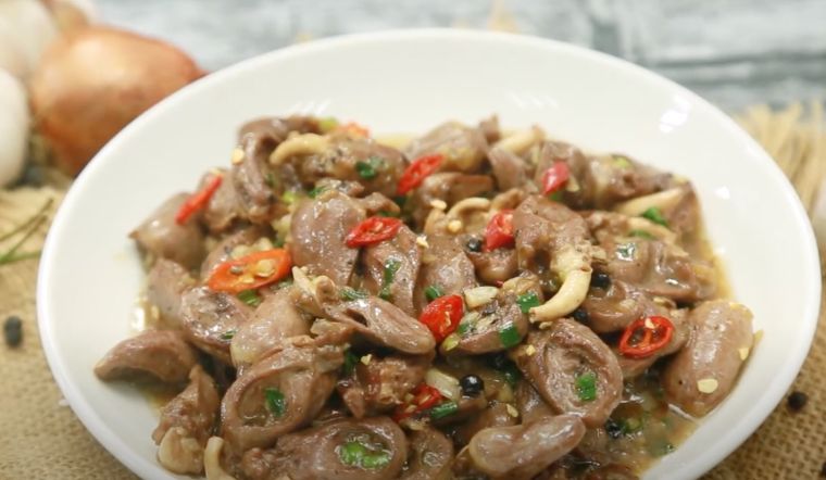 Cách làm món tim gà kho tiêu cay nồng, ngon miệng