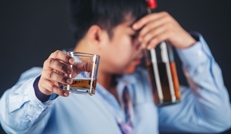 Người bệnh tiểu đường uống rượu được không?