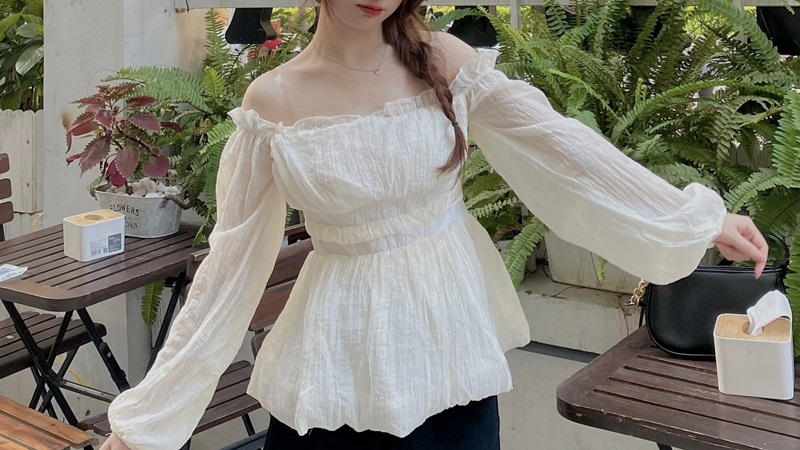  Áo trễ vai dài tay