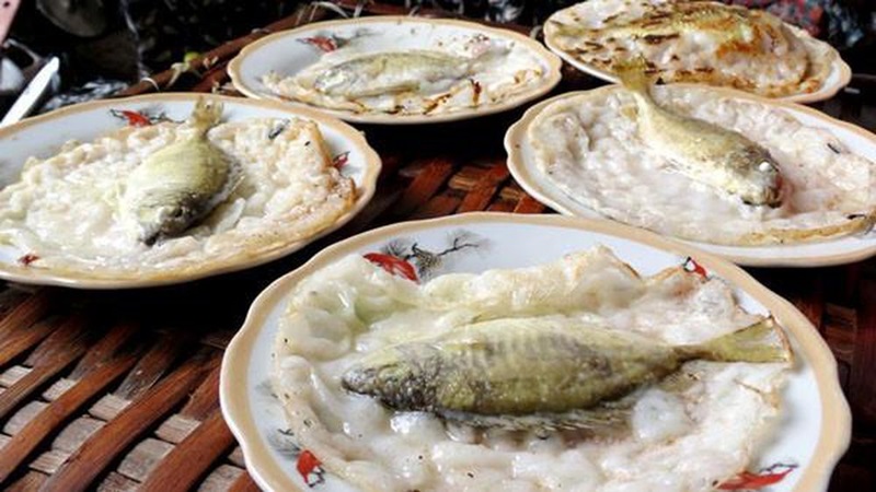 Bánh khoái Cá Kình O Lợi