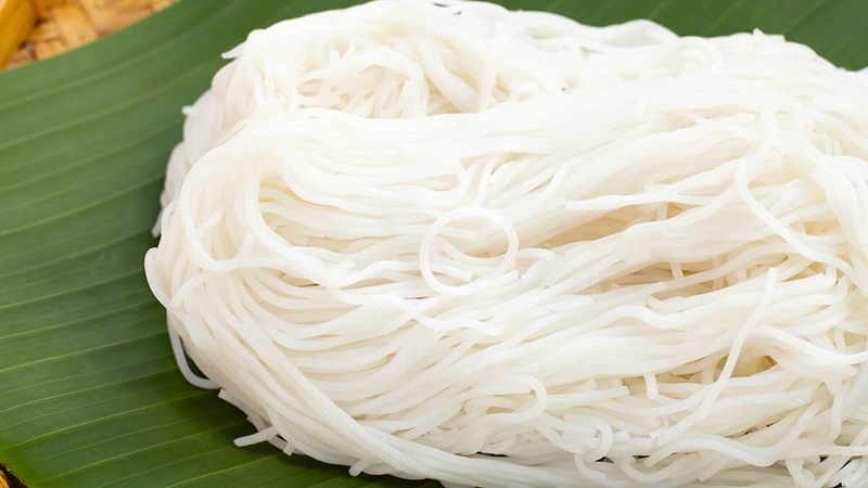 Những lưu ý khi người bệnh tiểu đường ăn bún