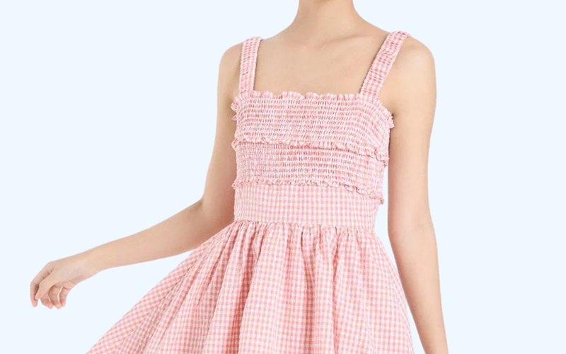 Đầm caro 2 dây cổ vuông Đầm caro 2 dây cổ vuông