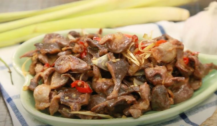 Cách làm mề gà xào gừng sả thơm ngon cho bữa cơm
