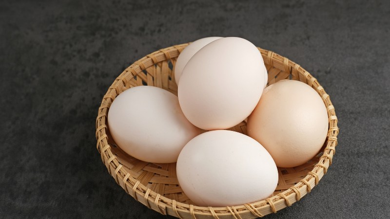 Giá trứng gà hôm nay ngày 01/10